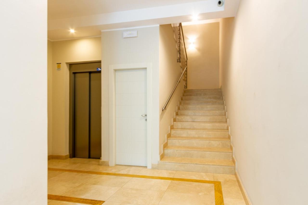Апартаменты Blu 2P - Palazzina Laura Myho Casa Торторето Экстерьер фото